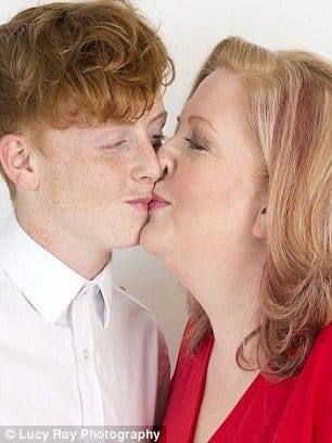 Pdf of mom kissing child